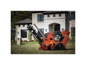 DITCH WITCH C16X w/2-1/2' / 4" Cut w/Trailer